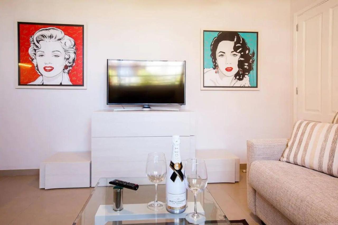 1 Bedroom Apartment For 4 People In Tenerife Costa Adeje  Buitenkant foto