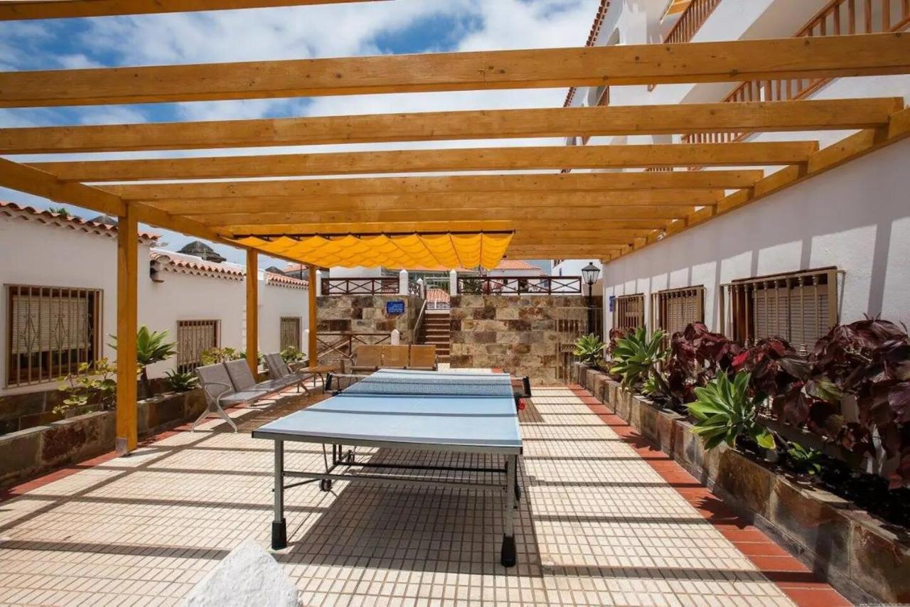 1 Bedroom Apartment For 4 People In Tenerife Costa Adeje  Buitenkant foto