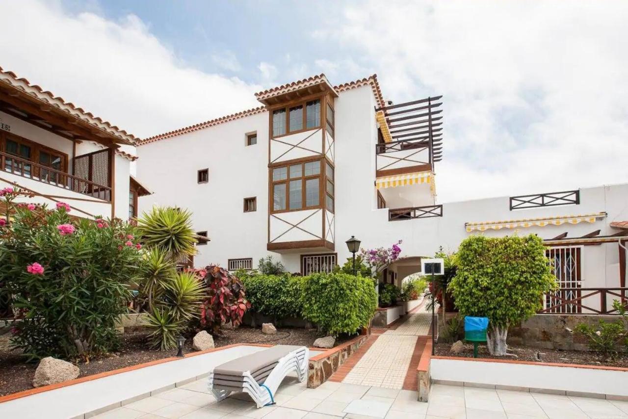 1 Bedroom Apartment For 4 People In Tenerife Costa Adeje  Buitenkant foto